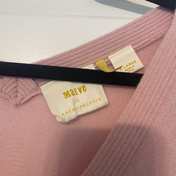 NWT Anthropologie Maeve V-Neck Cashmere
Sweater - Picture 4 of 6